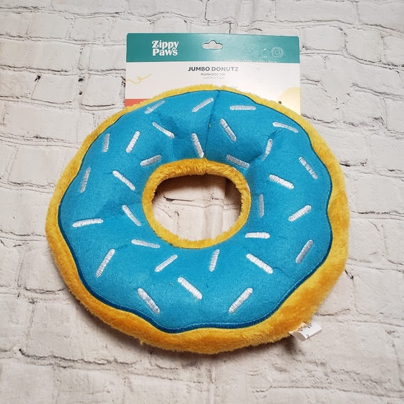 Zippy Paws Jumbo Donutz Plush Dog Toy. - Picture 1 of 6